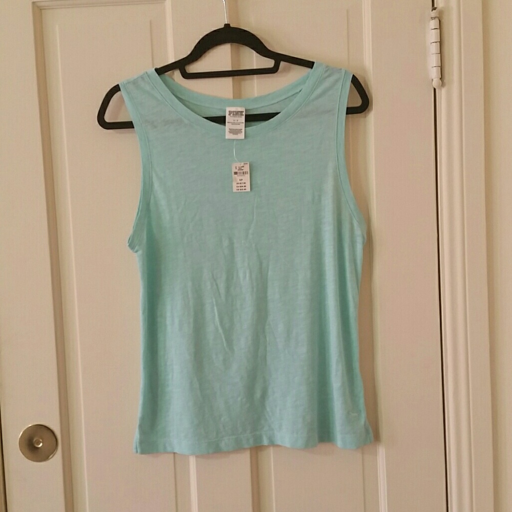 NWT. Victoria  Secret  Pink tank. Size S.